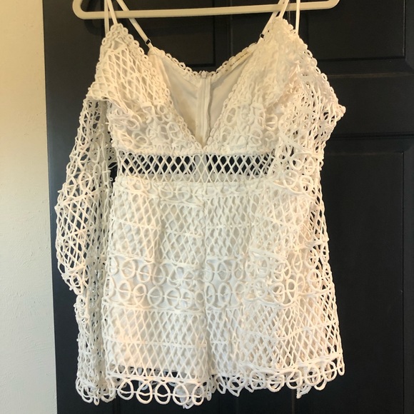 White embroidered romper - Picture 4 of 5